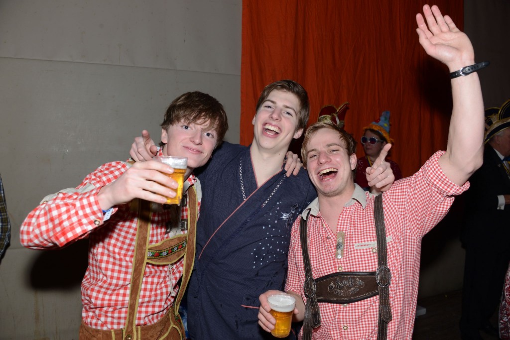 ../Images/Jubileum feest 5x11 271.jpg